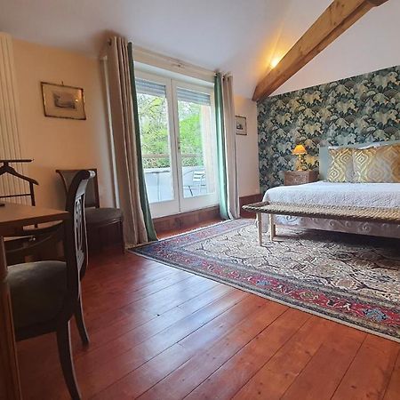 Les Mazeraies Maison D'Hotes Avec Spa Savonnieres Bagian luar foto