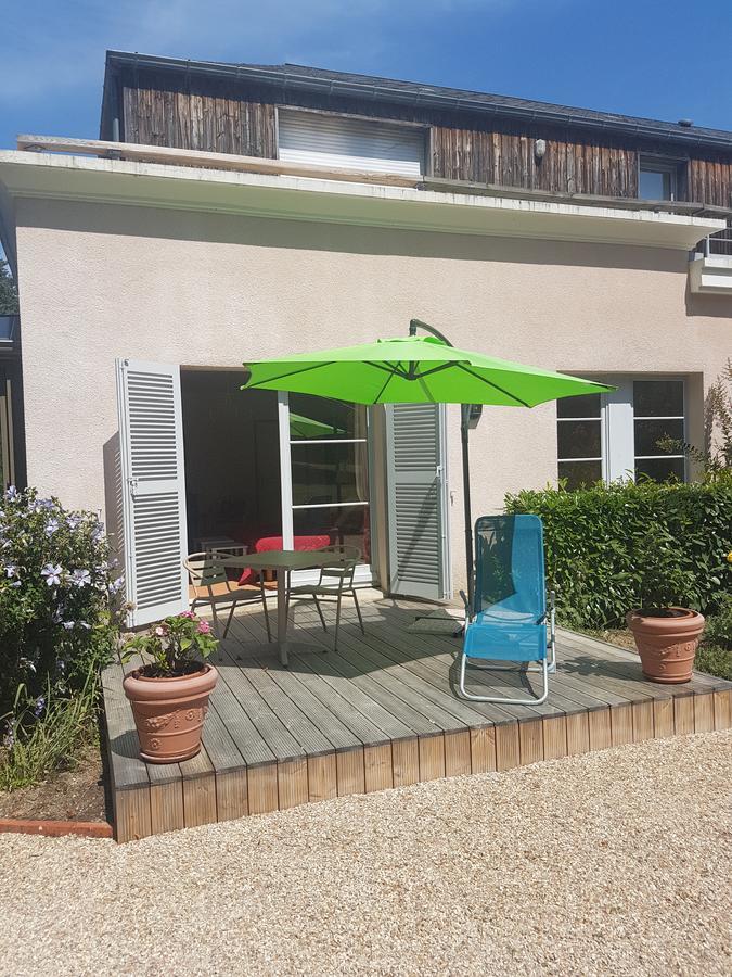 Les Mazeraies Maison D'Hotes Avec Spa Savonnieres Bagian luar foto